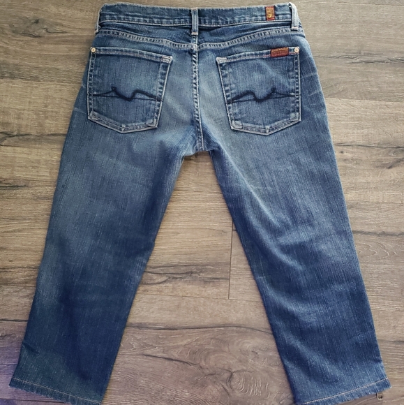 7 For All Mankind Side Zipper Capri Jeans - Picture 2 of 3